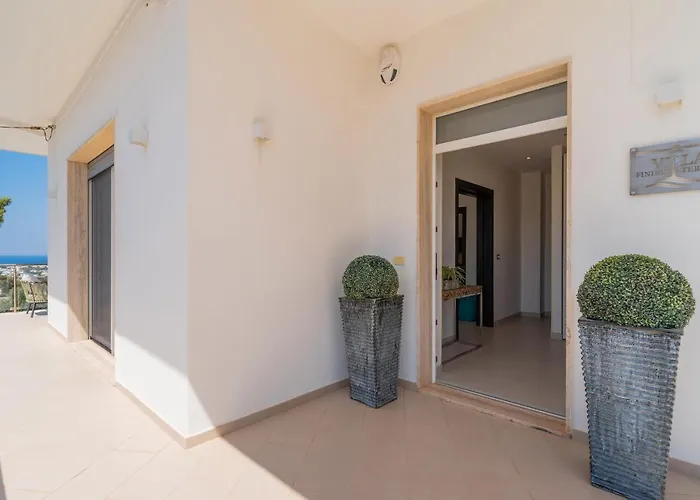 Villa Finibus Terrae *