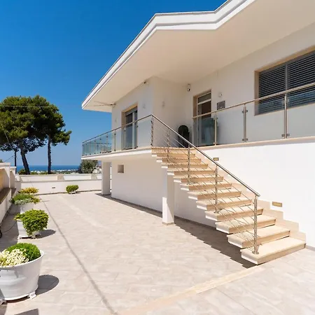 Вилла Finibus Terrae Леука