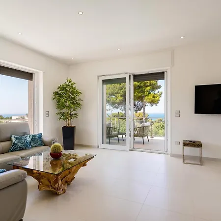 Finibus Terrae Villa *